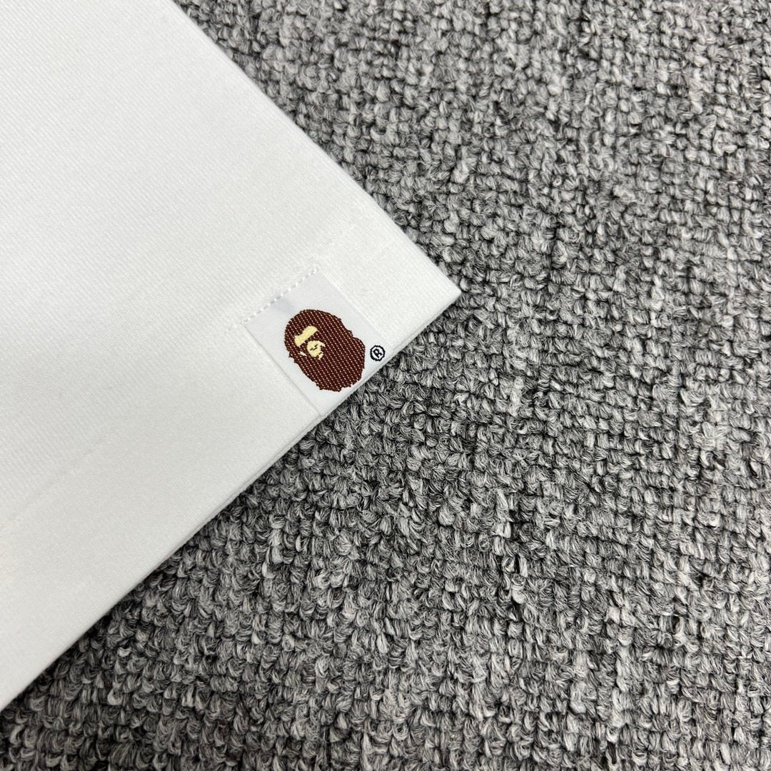 BAPE Graphic Short-Sleeve T-Shirt — fabric_closeup