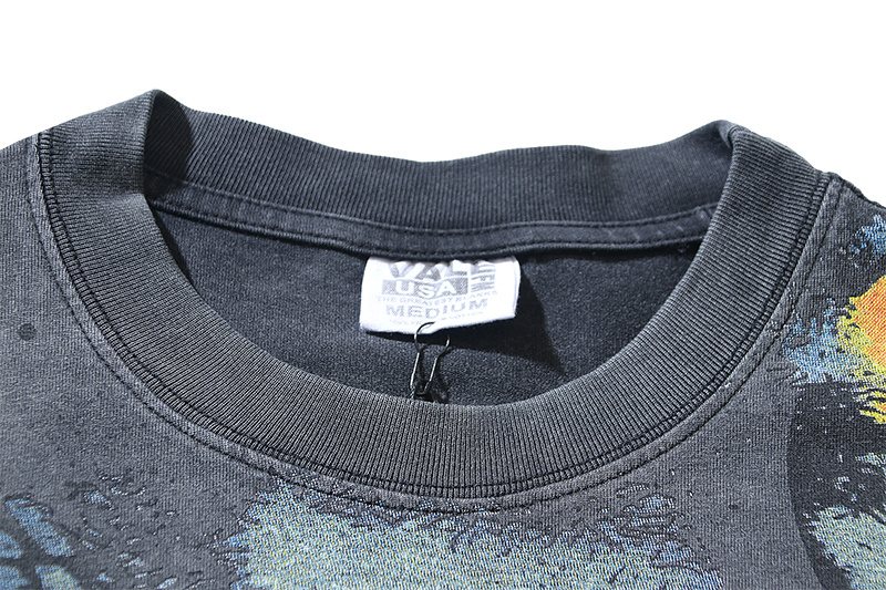 VALE USA Washed Black Graphic T-Shirt — neck_label