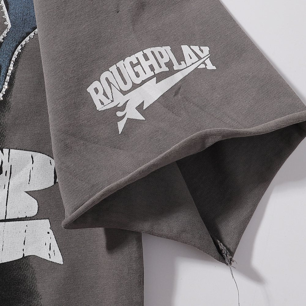 Rough Play Rock Skull Rhinestone Graphic Short-Sleeve T-Shirt — detail