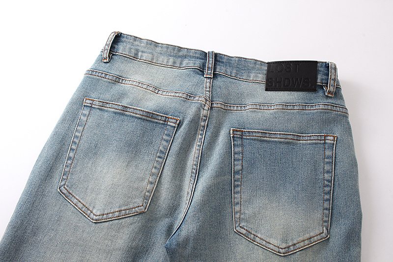 LOSTSHDWS Light Blue Flower Applique Flared Jeans — detail