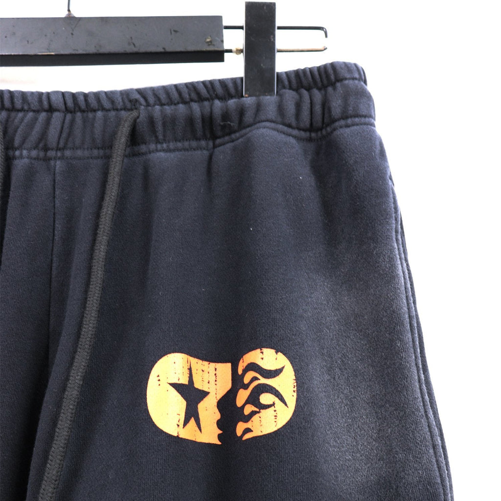 Hellstar Skull Graphic Hoodie & Sweatpants Set — detail