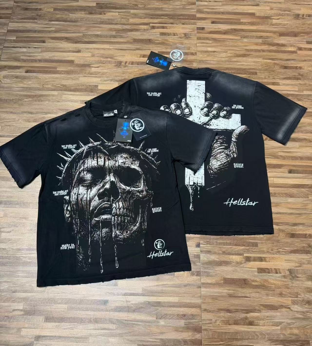 Hellstar Skull Crown Graphic T-Shirt — context
