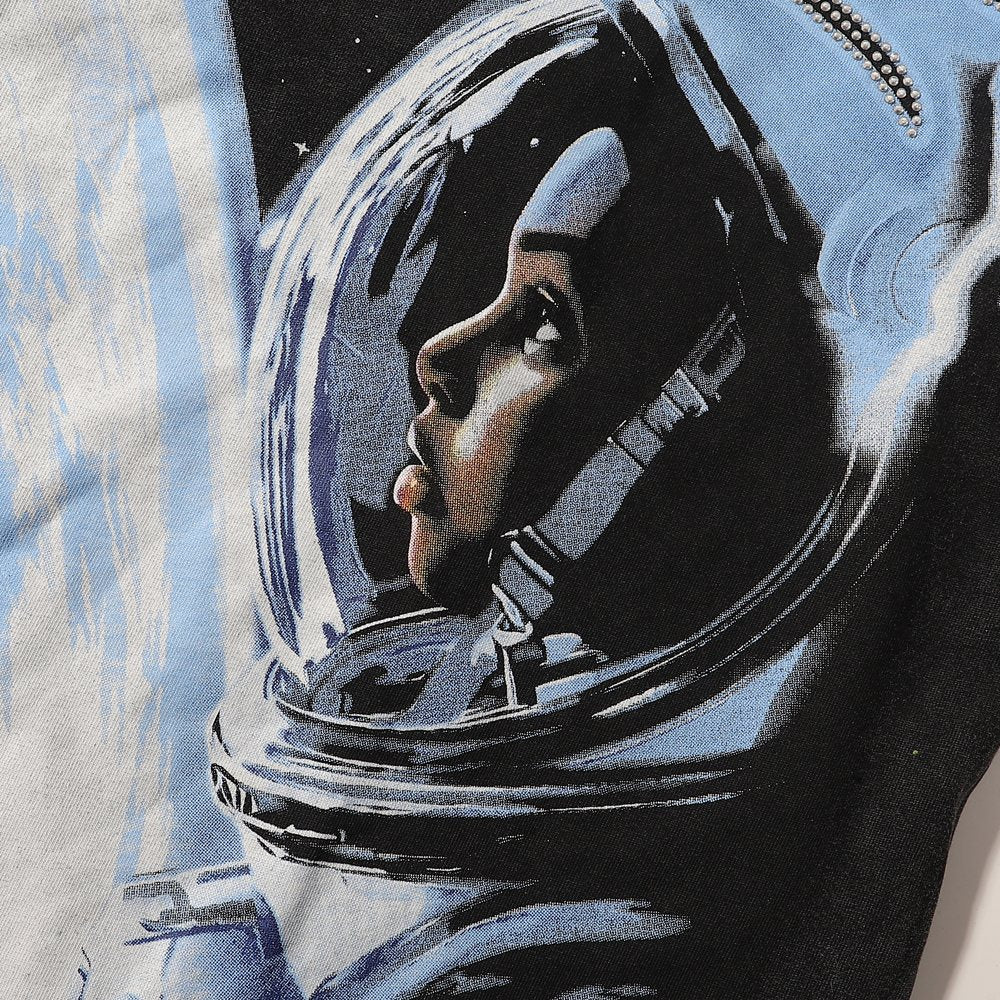 MAJESTIK Astronaut Skull Graphic T-Shirt — detail