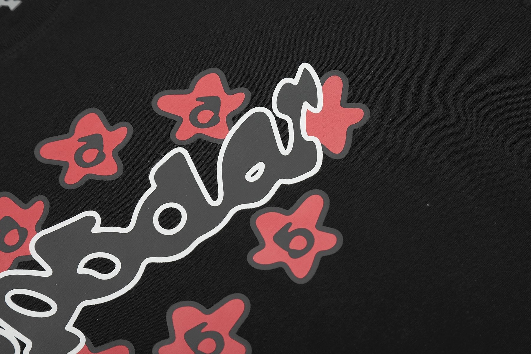 Sp5der Flower Graphic Short-Sleeve T-Shirt — detail