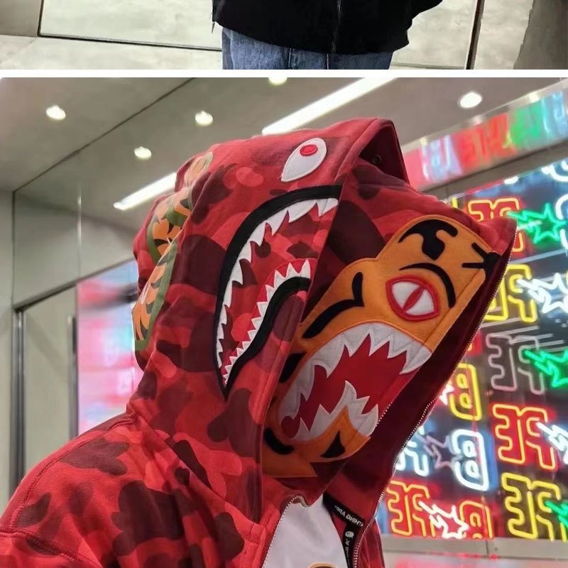 BAPE Camo Full-Zip Graphic Hood Hoodie — context