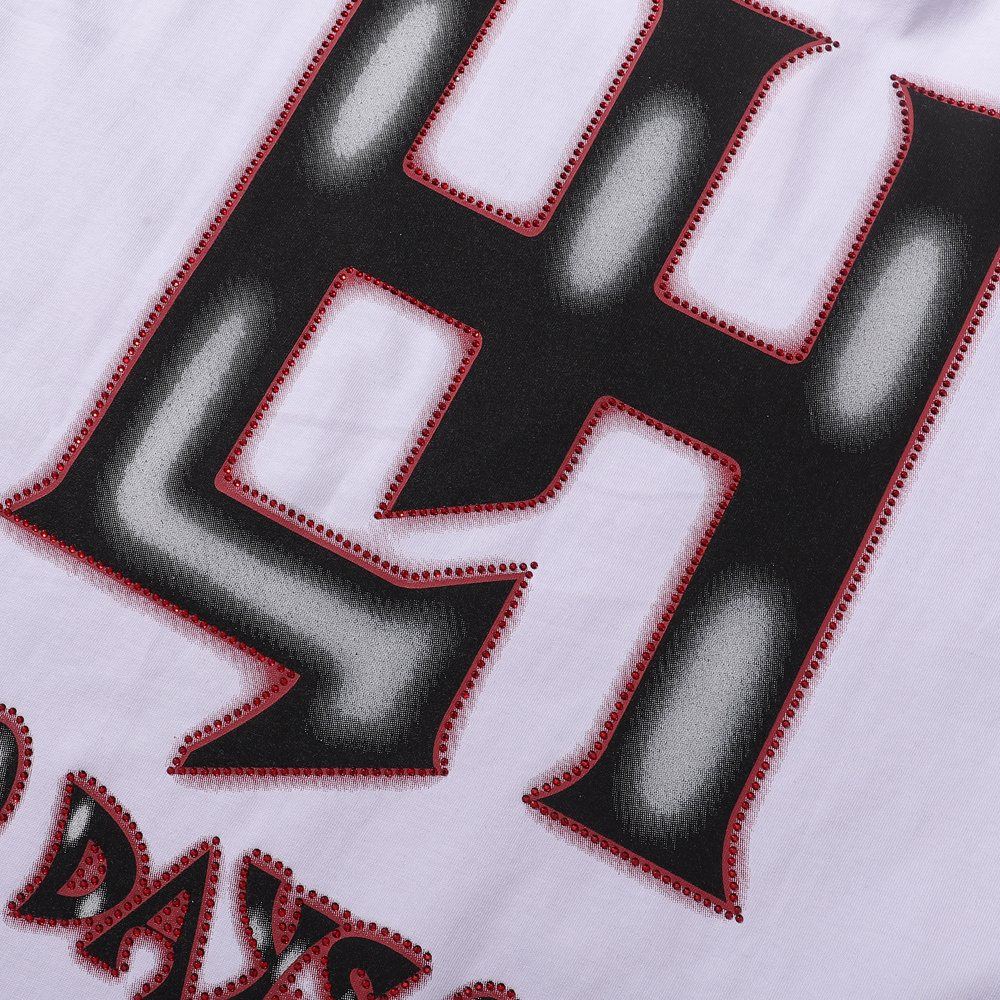 Life Hustlere Angry Pitbull Rhinestone Graphic T-Shirt — detail