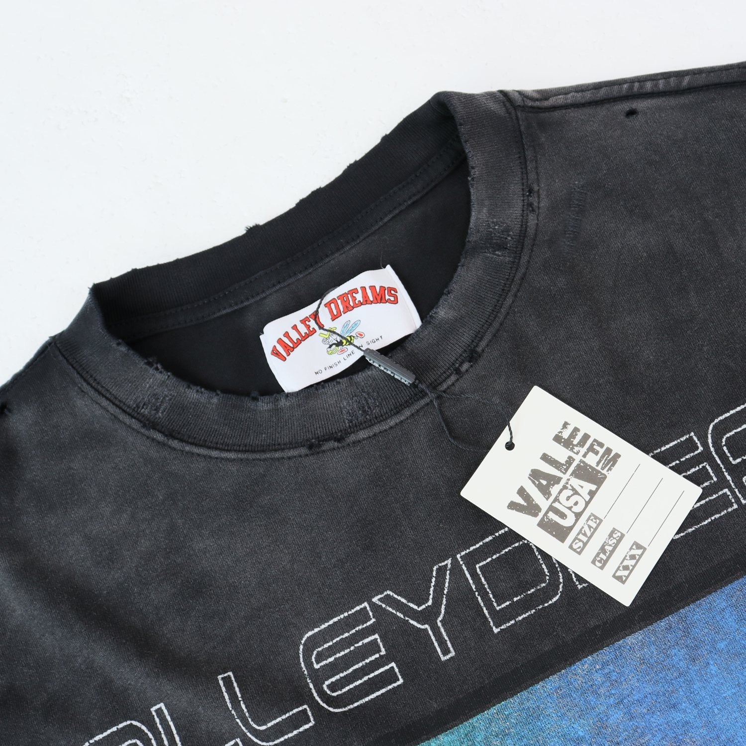 Valley Dreams Stage Power Bulldog Graphic T-Shirt — hang_tag
