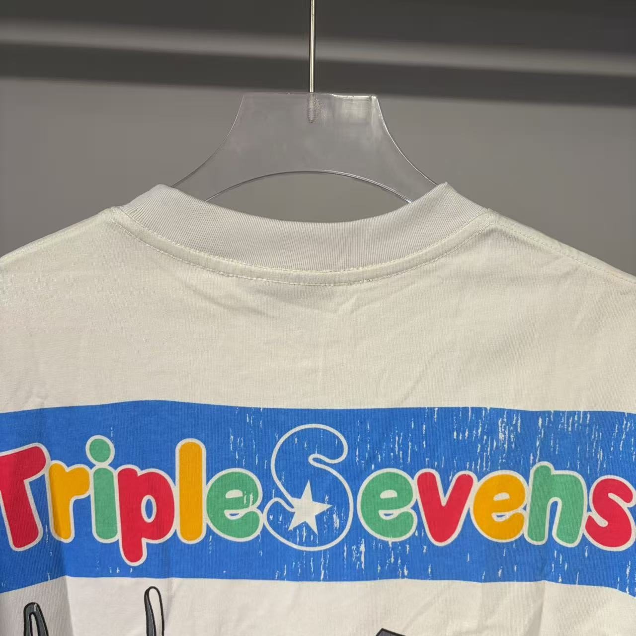 TRIPLE SEVENS Front & Back Graphic T-Shirt — detail