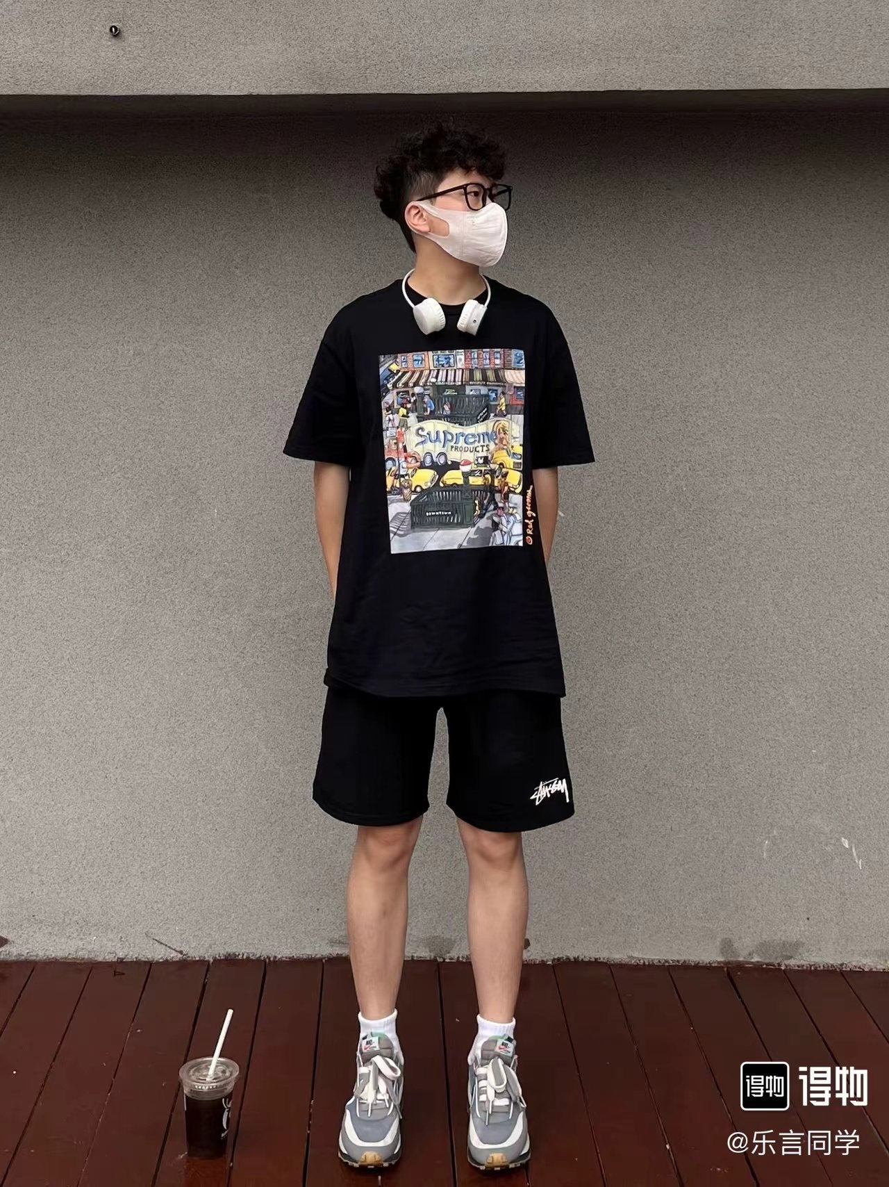 Supreme Manhattan City Graphic T-Shirt — model