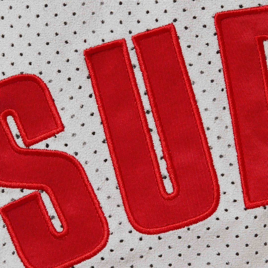 Supreme Mesh Basketball Shorts — fabric_closeup