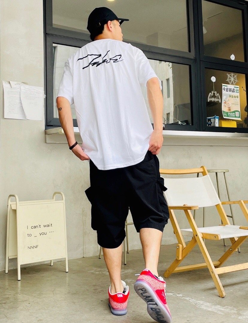 Supreme Futura2000 Graphic Short-Sleeve T-Shirt — context