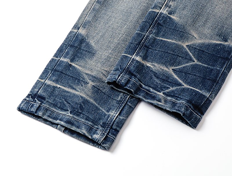 R+A Distressed Washed Blue Jeans — detail