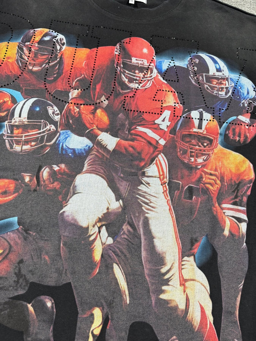 DUAA New Age Football Graphic T-Shirt — detail