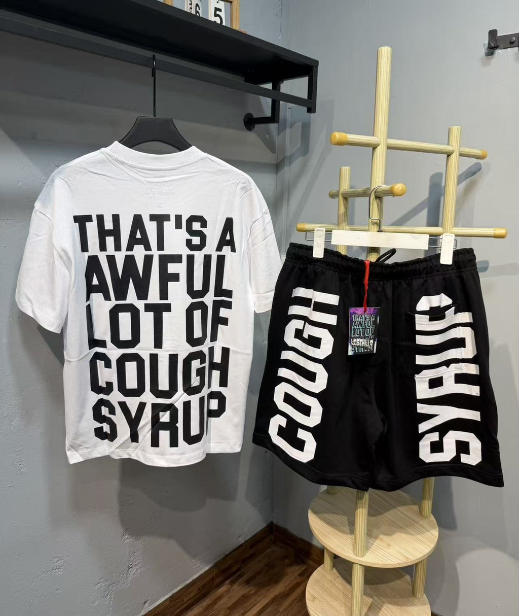 THAT'S A AWFUL LOT OF COUGH SYRUP Graphic Short-Sleeve Set — back