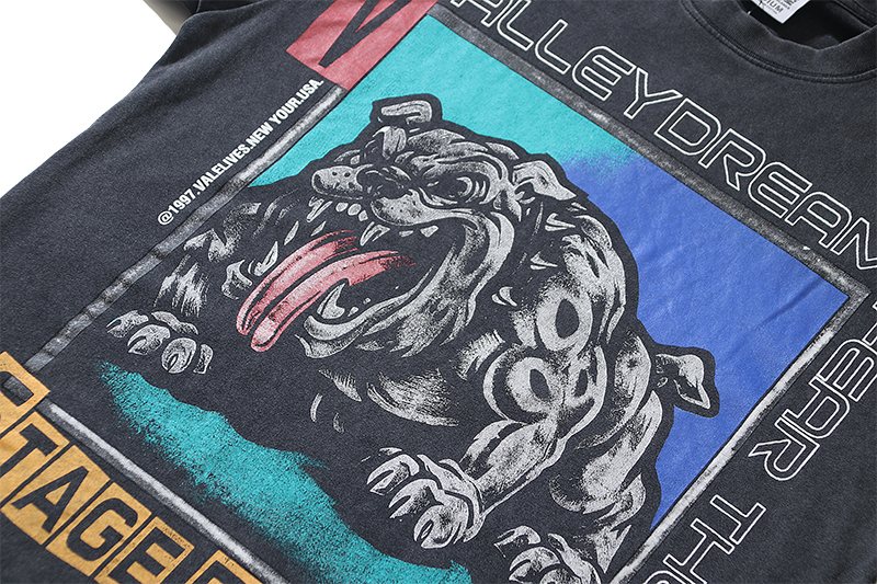VALE USA Bulldog Graphic Washed Black T-Shirt — detail