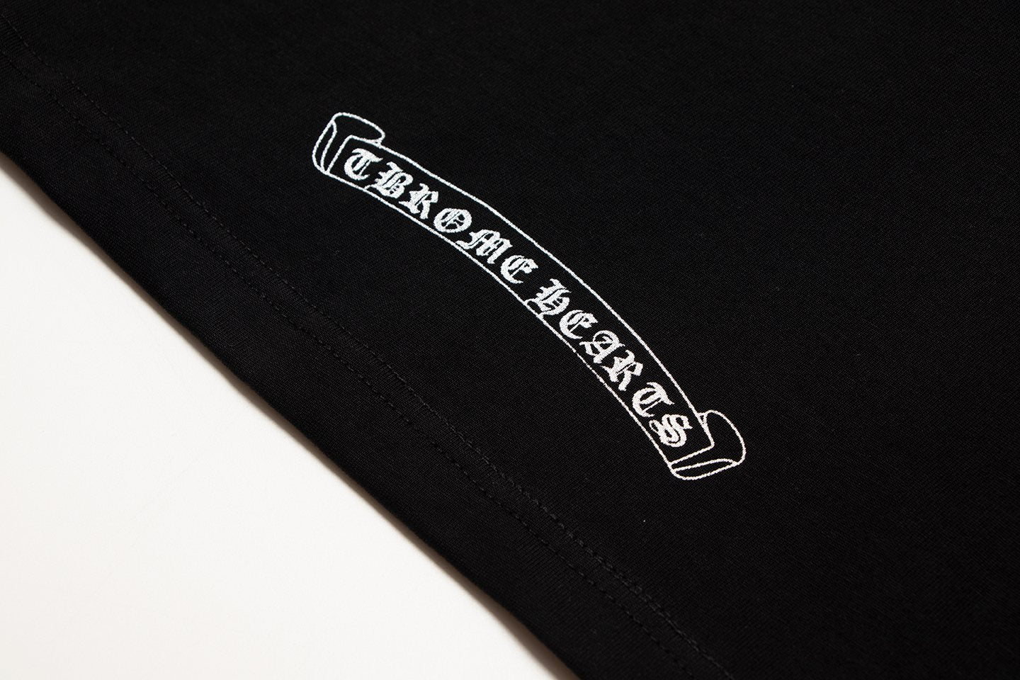 Chrome Hearts Splatter Rhinestone Graphic T-Shirt — detail