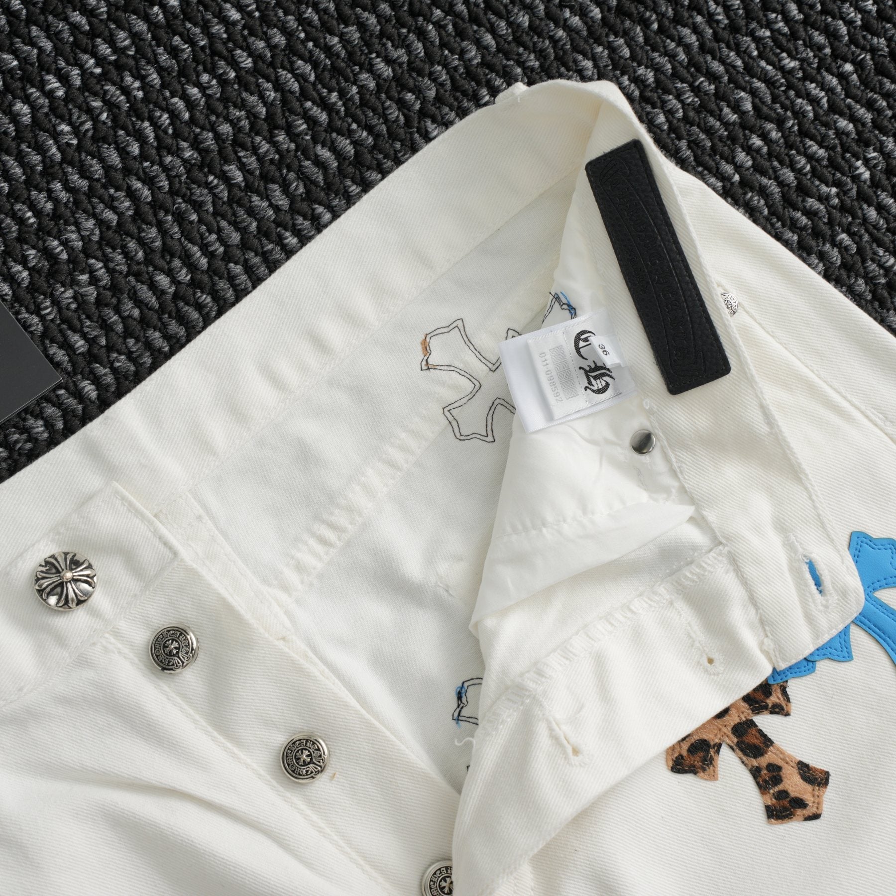 Chrome Hearts White Cross Graphic Pants — detail