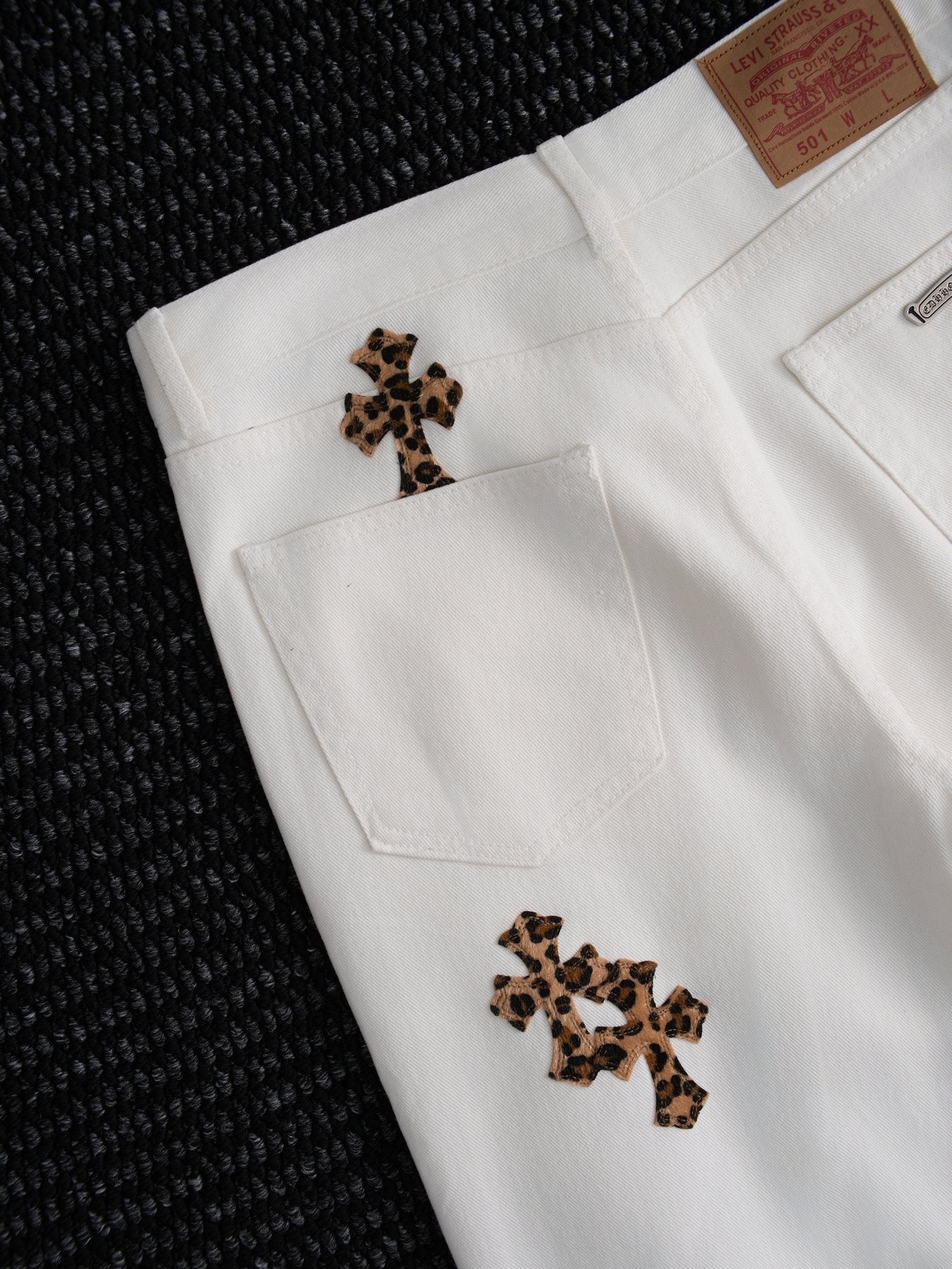Chrome Hearts Leopard Cross Patch White Jeans — detail