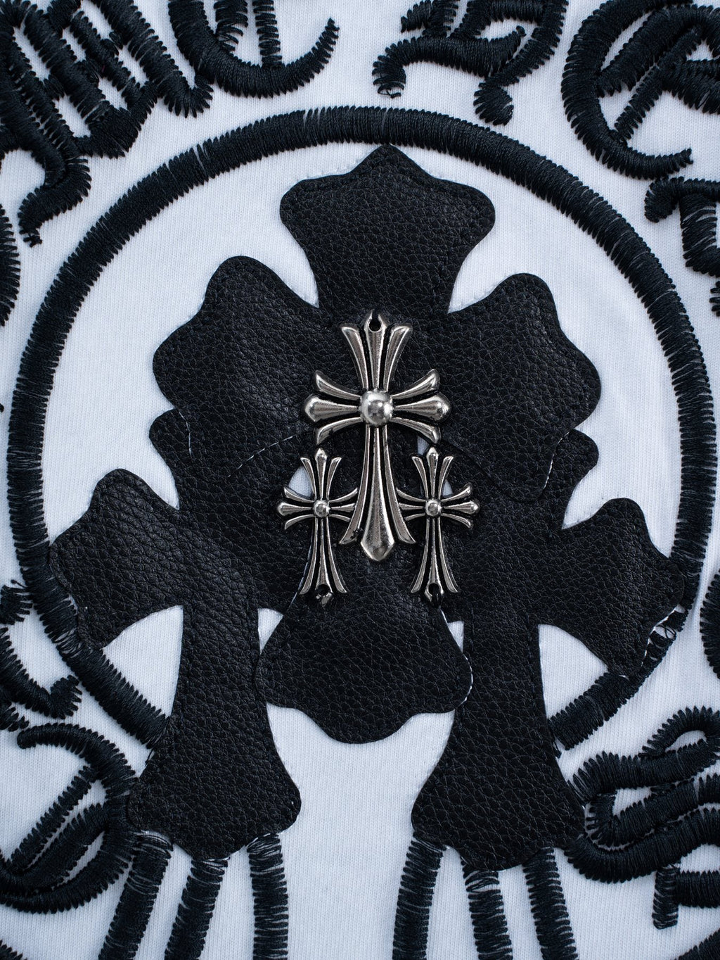 Chrome Hearts Horseshoe Cross Graphic T-Shirt — detail