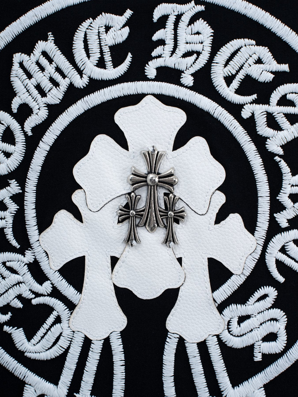 Chrome Hearts Horseshoe Cross Graphic T-Shirt — detail