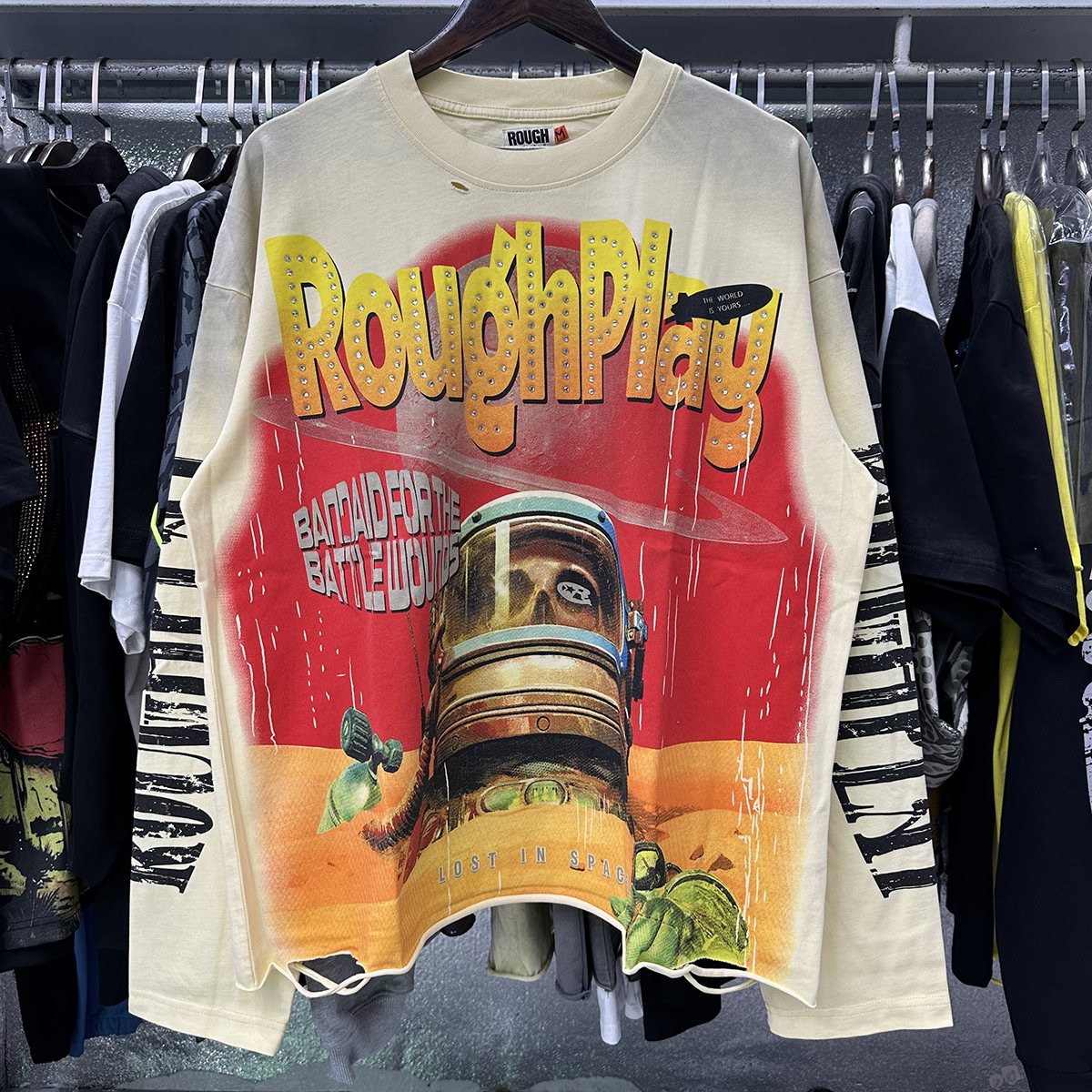 Rough Play Lost In Space Astronaut Long-Sleeve T-Shirt — context