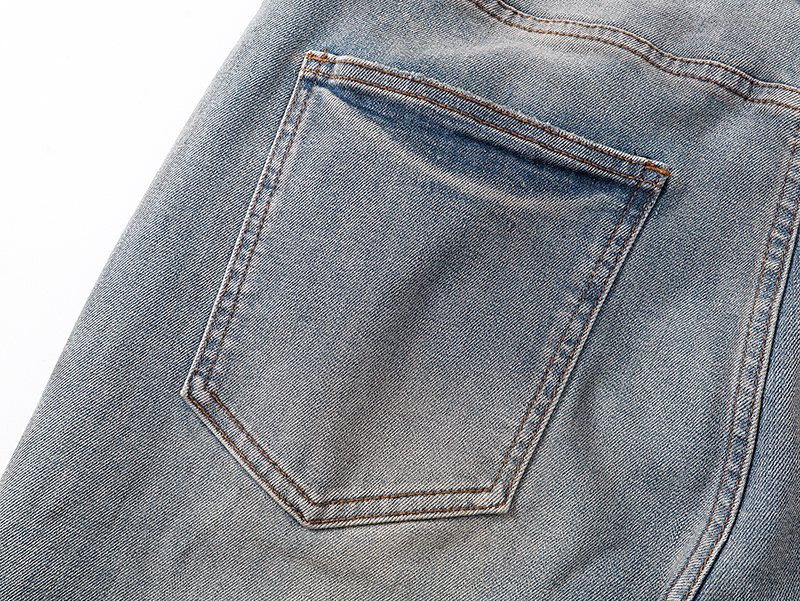 VALABASAS Light Blue Distressed Jeans — detail