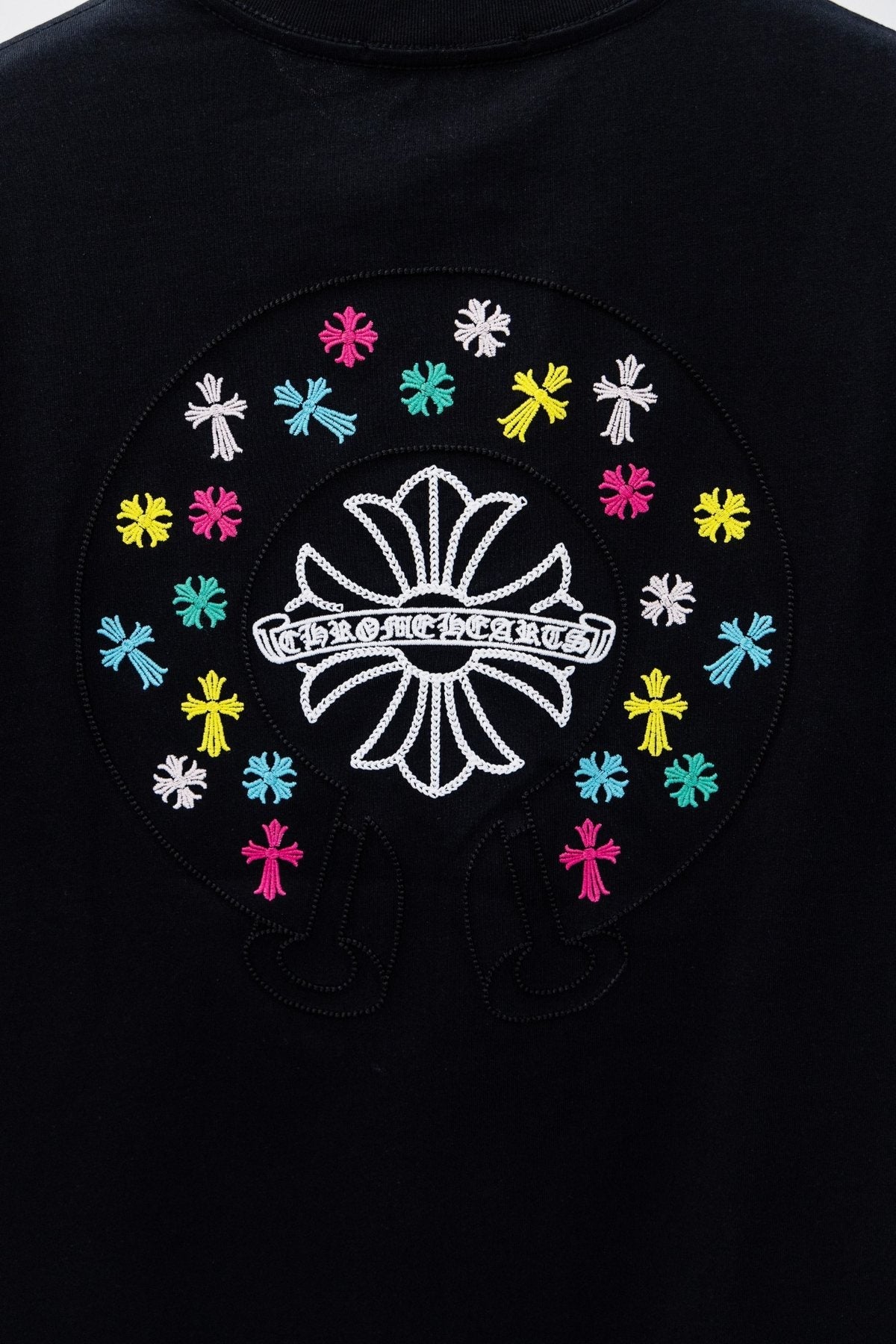 Chrome Hearts Horseshoe Cross Embroidered T-Shirt — detail