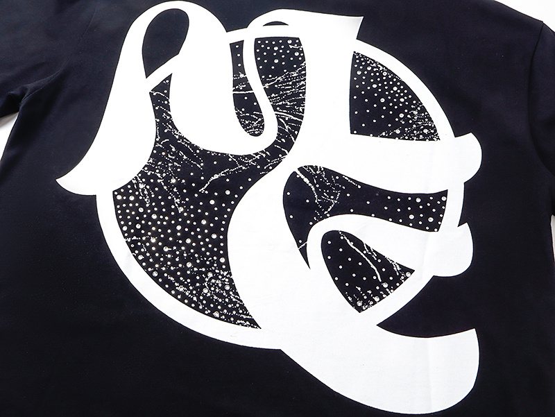 MIXED EMOTION Warrior Graphic T-Shirt — detail